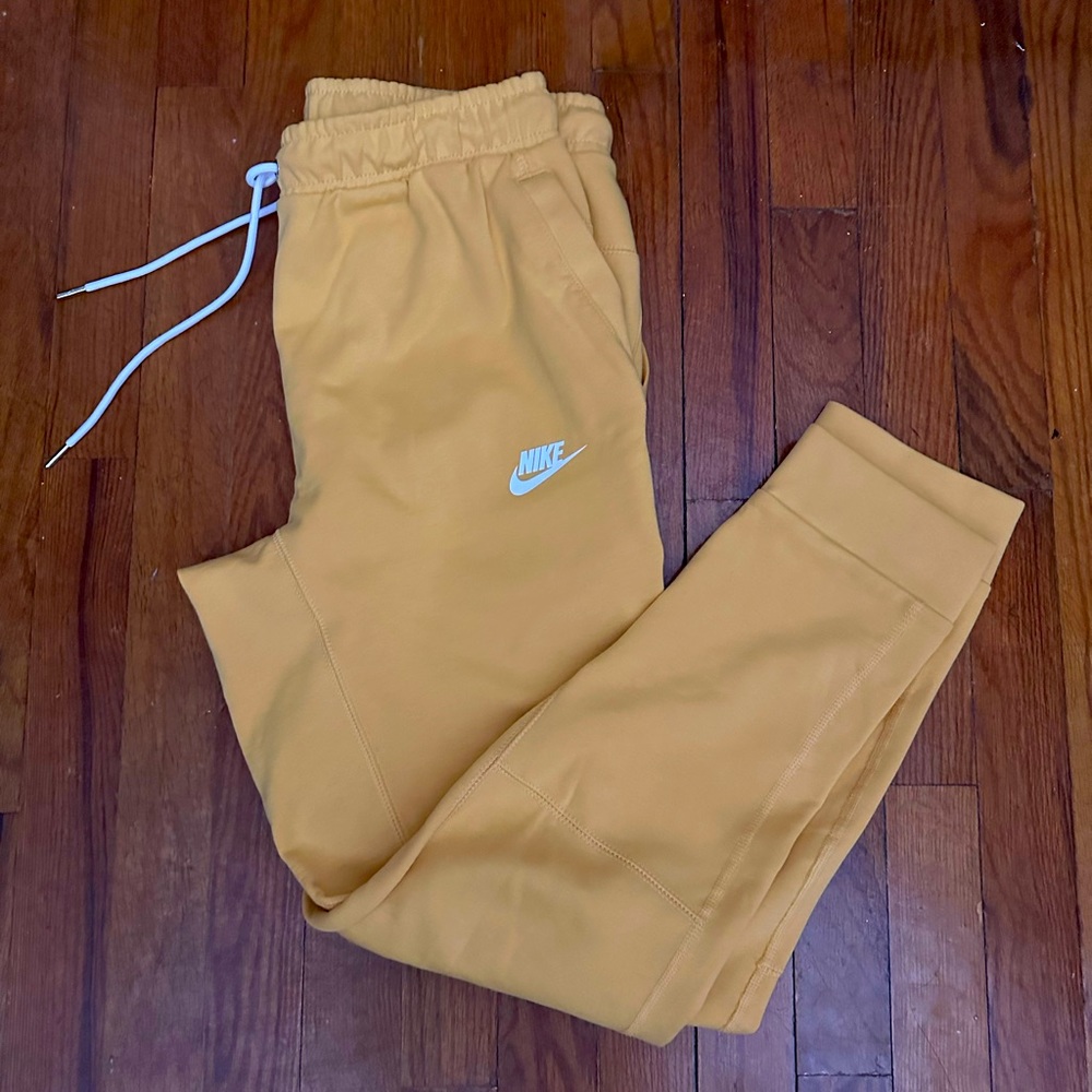 Nike Sweatpants